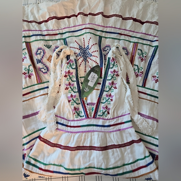 NWT FARM RIO Off-white Embroidered Maxi Dress Small $375 - Picture 3 of 12